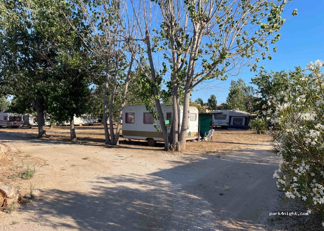 Camping Caravaning les Colonnes — foto 2