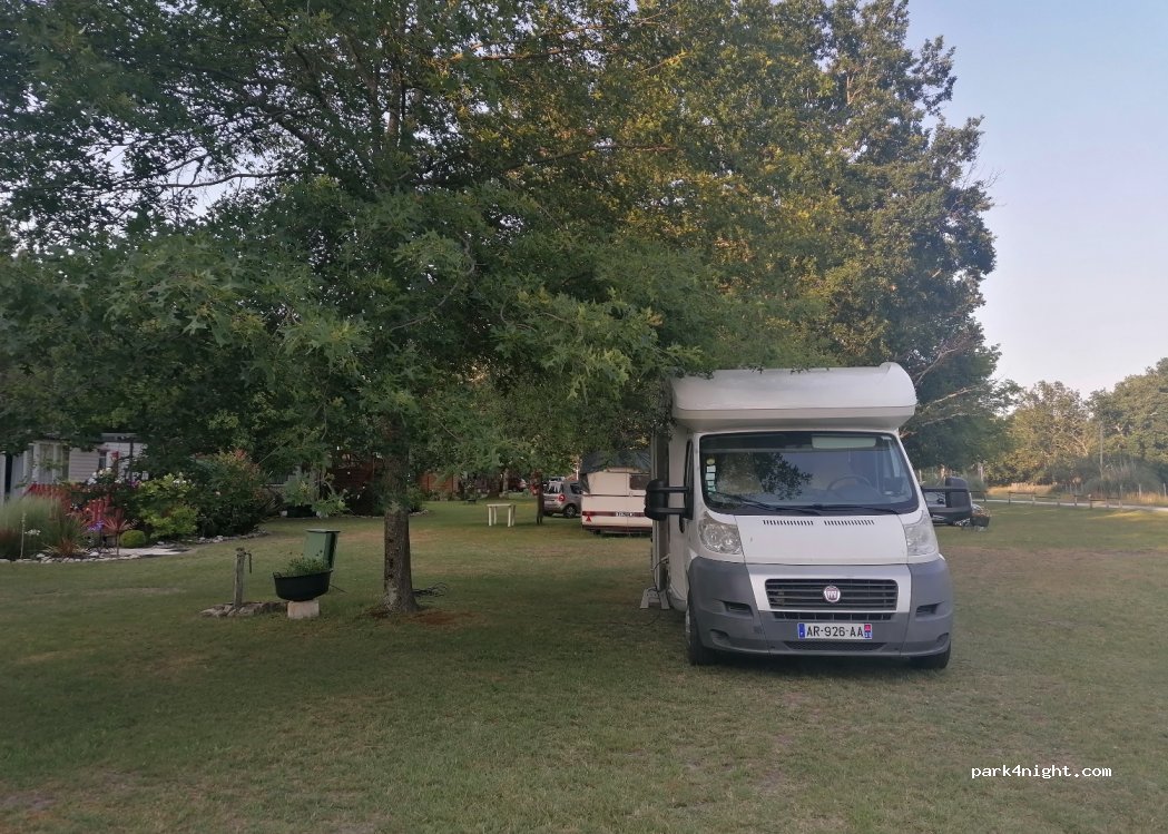 Camping de Villeneuve — foto