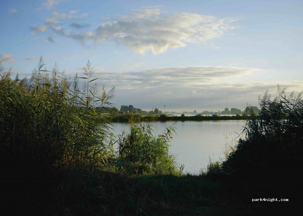 (4233 CL) Ameide - 20 Lekdijk — foto 2