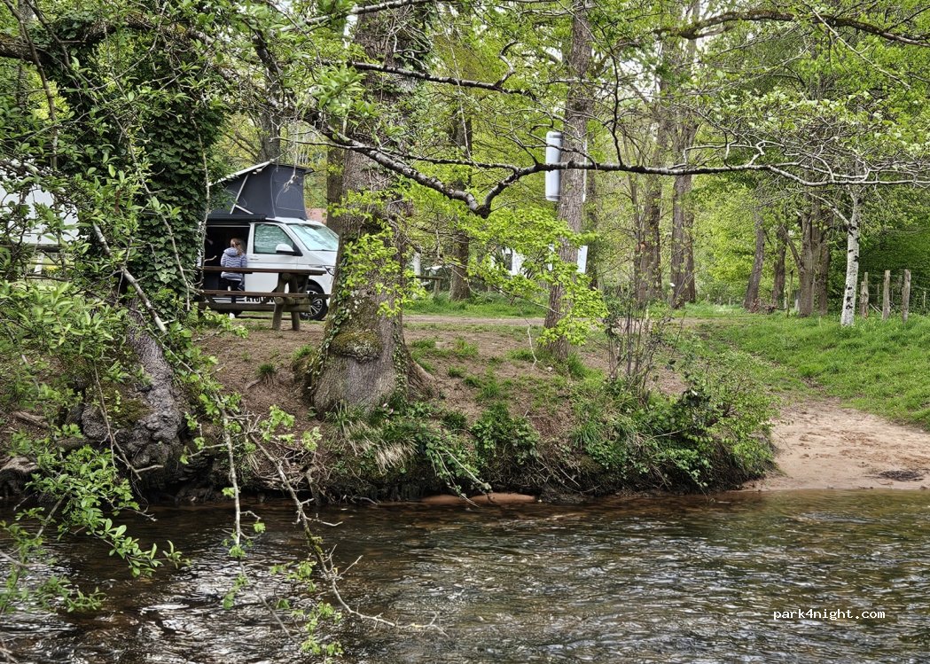 (03120) Le Breuil - Moulin du Breuil — foto 4