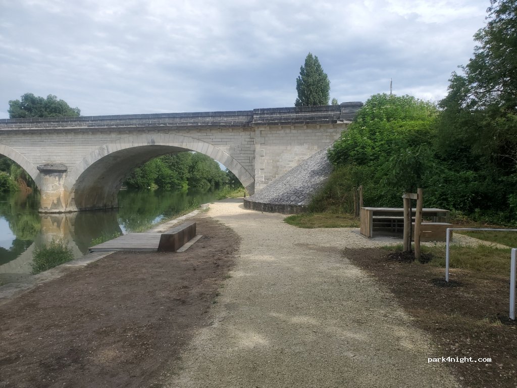 (16120) Bassac - D18 — foto 2