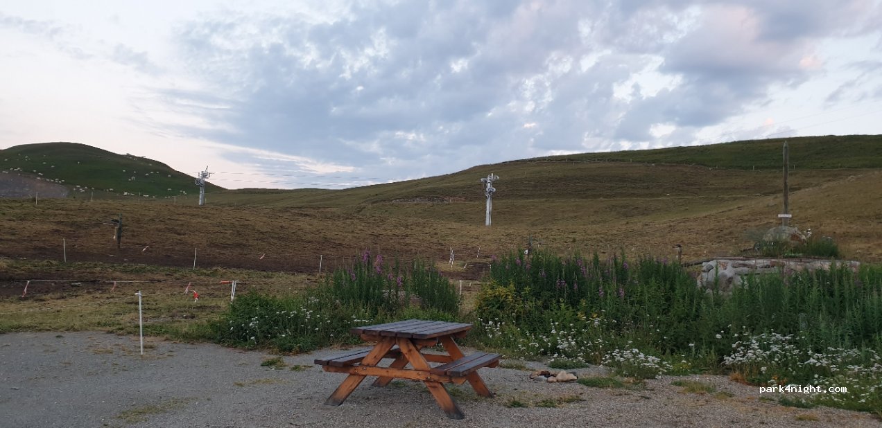(38750) Huez - Route des Lacs — foto 2