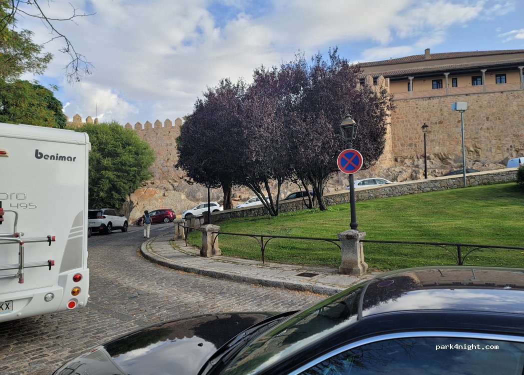 (05002) Ávila - 1 Calle los Telares — foto 2