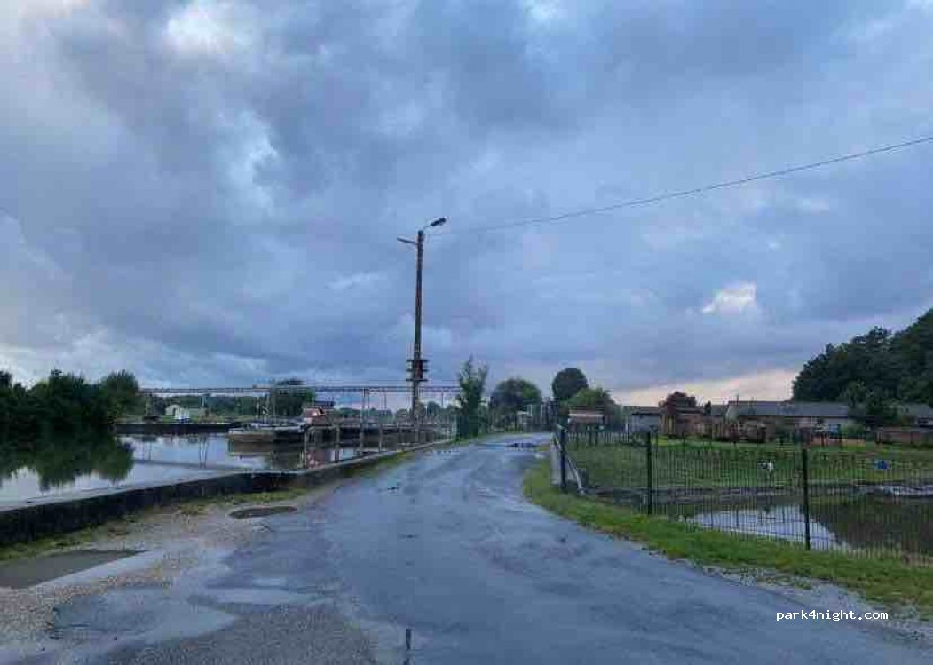 (27380) Amfreville-sous-les-Monts - 1 Rue des Écluses — foto 2