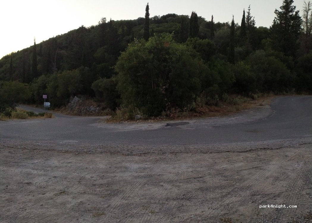 (310 80)  - Eparchiaki Odos Nikianas - Alexandrou — foto