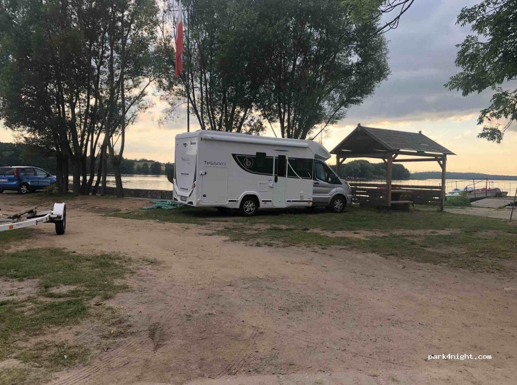 (78-550) Czaplinek - 1 Nadbrzeże Drawskie — foto