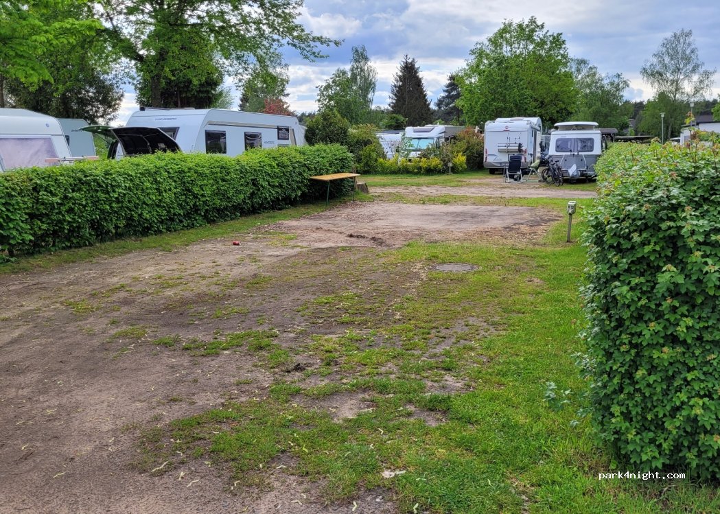 Campsite and lakes Mainhausen — foto 4