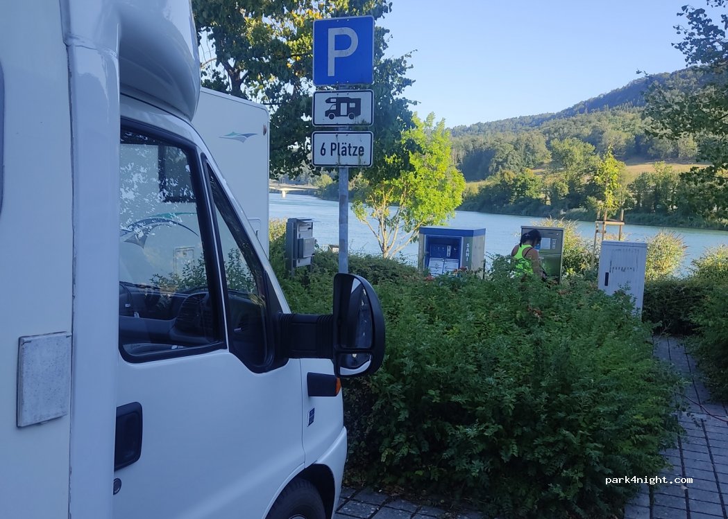 Wohnmobil Stellplatz Laufenburg — foto 2