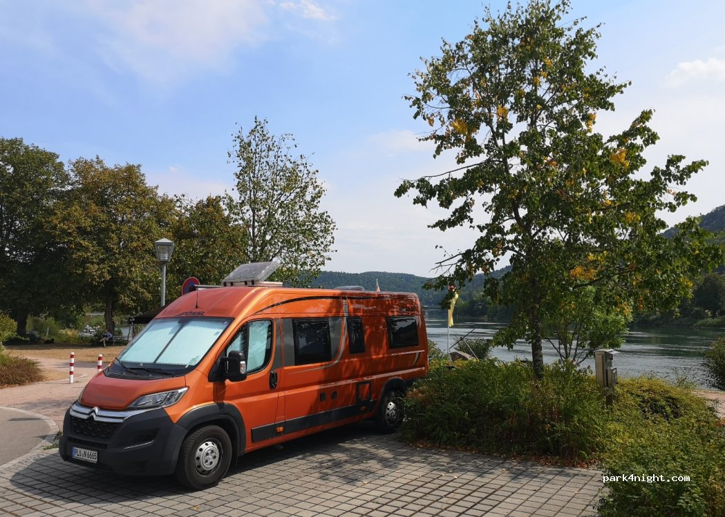 Wohnmobil Stellplatz Laufenburg — foto 3