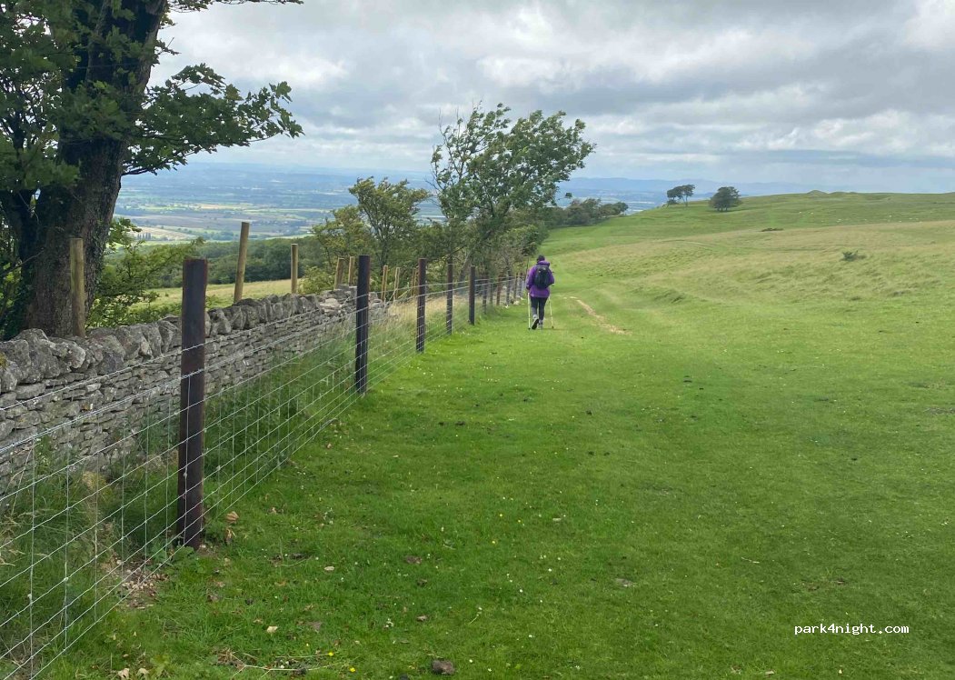 (GL54 4EU)  - Unnamed Road — foto