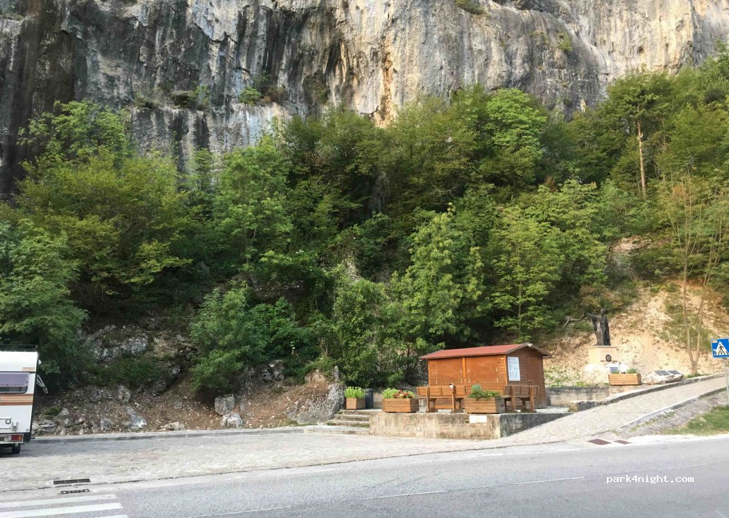 (60040) Genga - Unnamed Road — foto 2