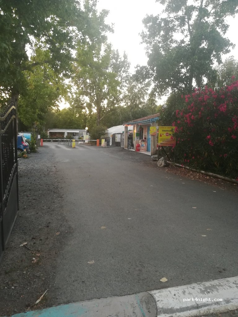 Camping les Sablons — foto