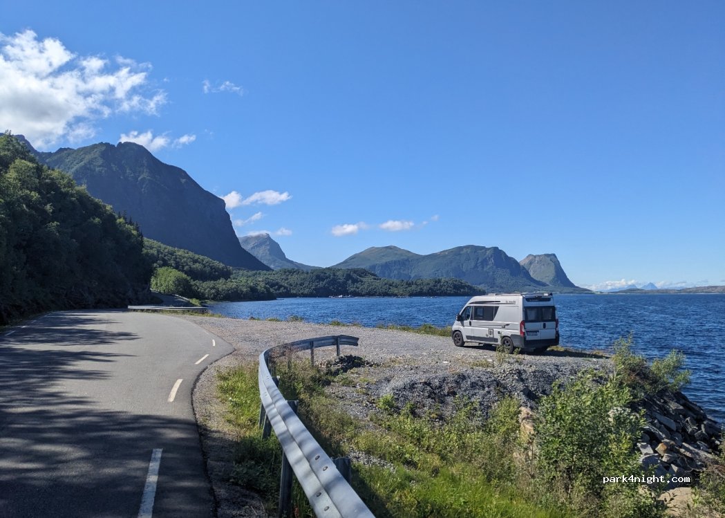 (8289) Engeløya - Sekundær Fylkesveg 638 — foto 4