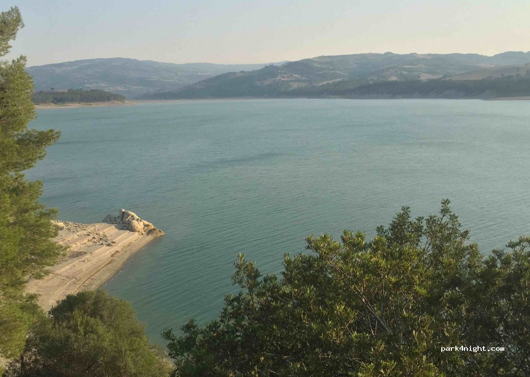 (71035) Fiume Fortore - Unnamed Road — foto