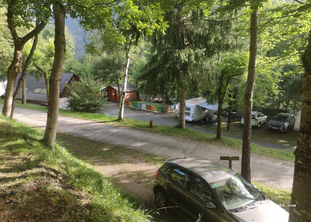 Bedura Park, camping temático de la naturaleza y bungalows — foto 2