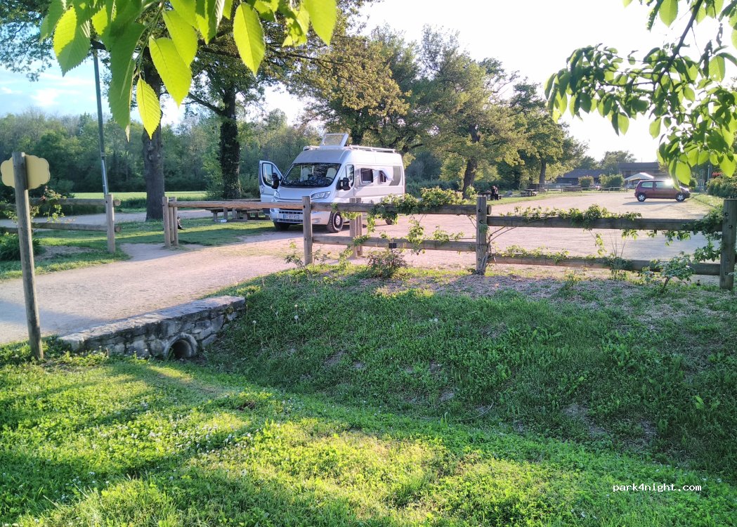 (42330) Saint-Galmier - Étang des Rivières — foto 4