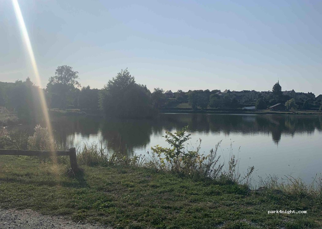 (23140) Cressat - 31 Route de la Gare — foto 3