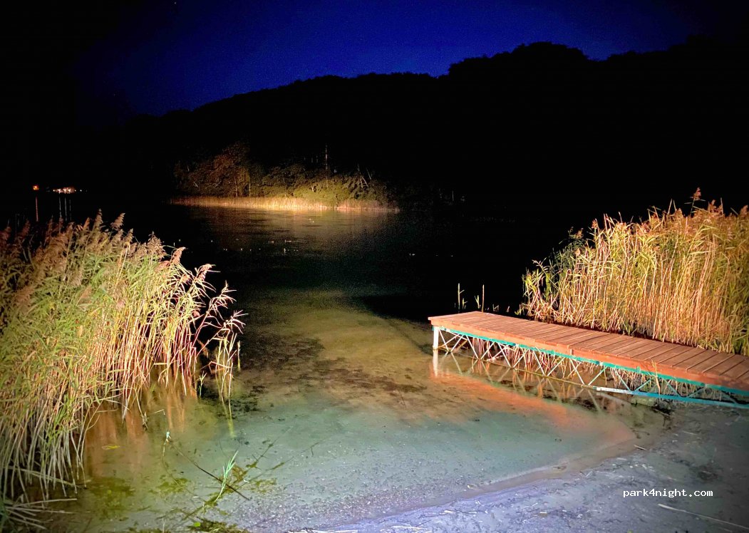 NA CYPLU Pole Namiotowo Campingowe — foto