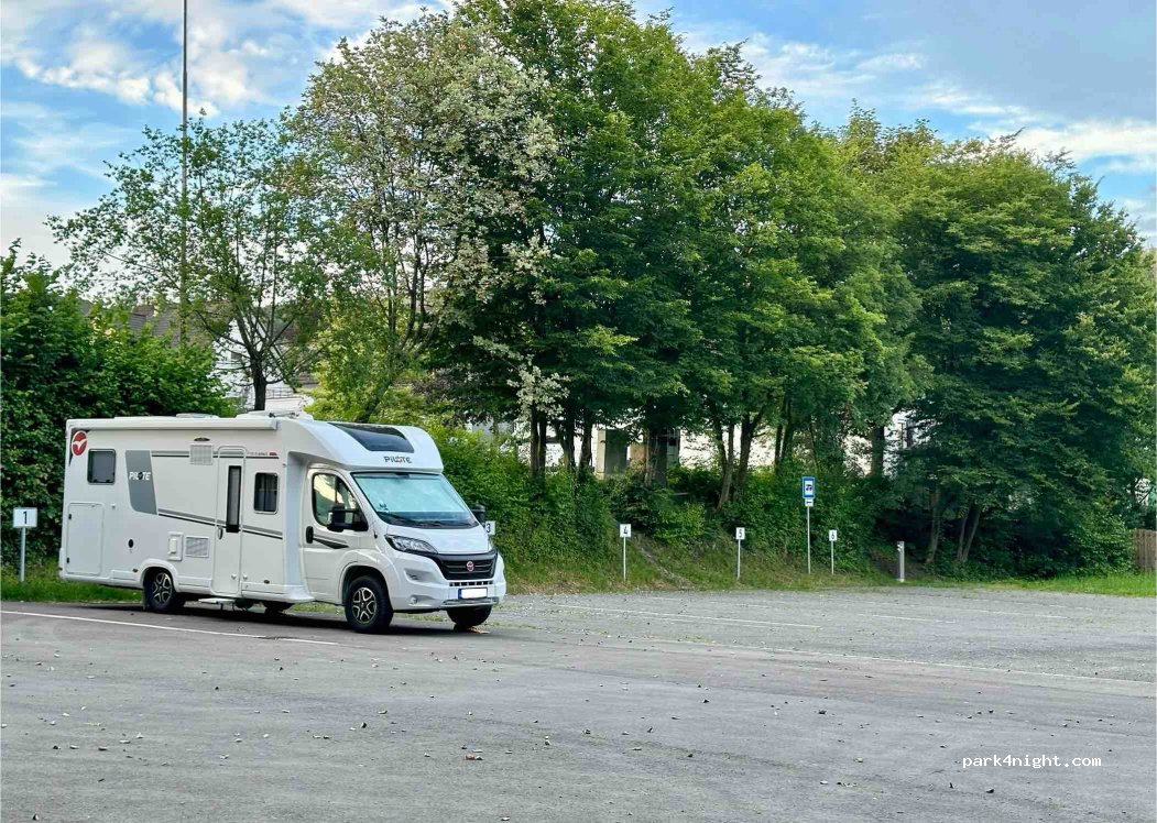 (51580) Reichshof - 3 Rodener Platz — foto 4