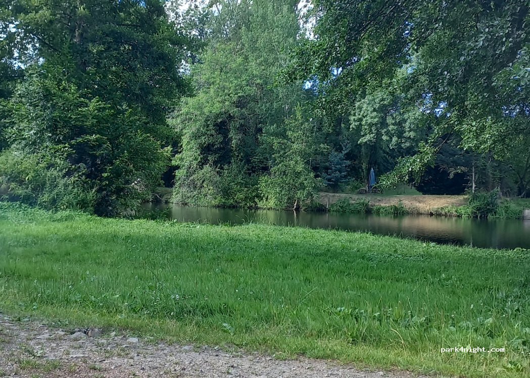 (79100) Saint-Jean-de-Thouars - 42 Route de Doret — foto 4