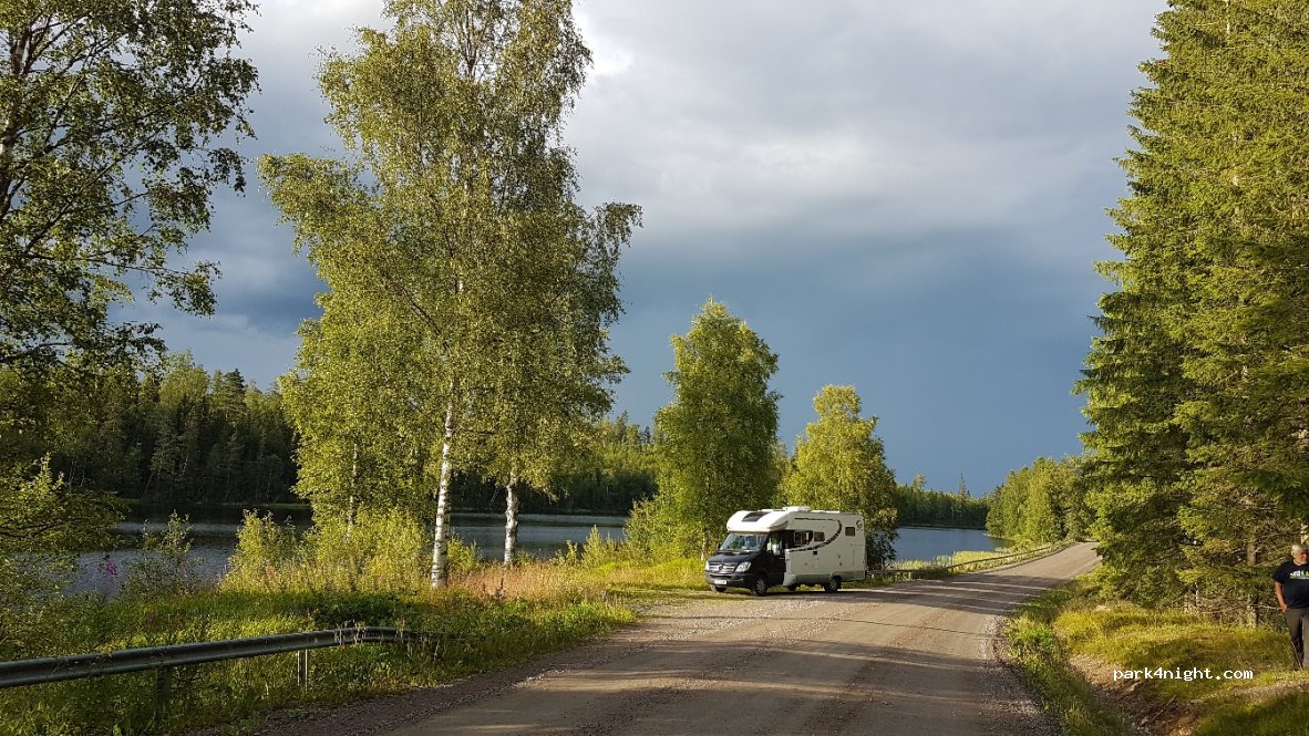 (686 98)  - Unnamed Road — foto