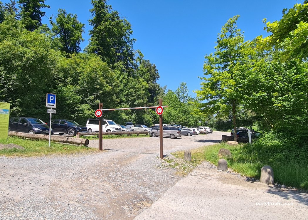 (8117) Fällanden - 33 Maurstrasse — foto