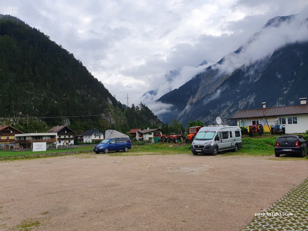 (6108) Scharnitz - 464 Innsbruckerstraße — foto