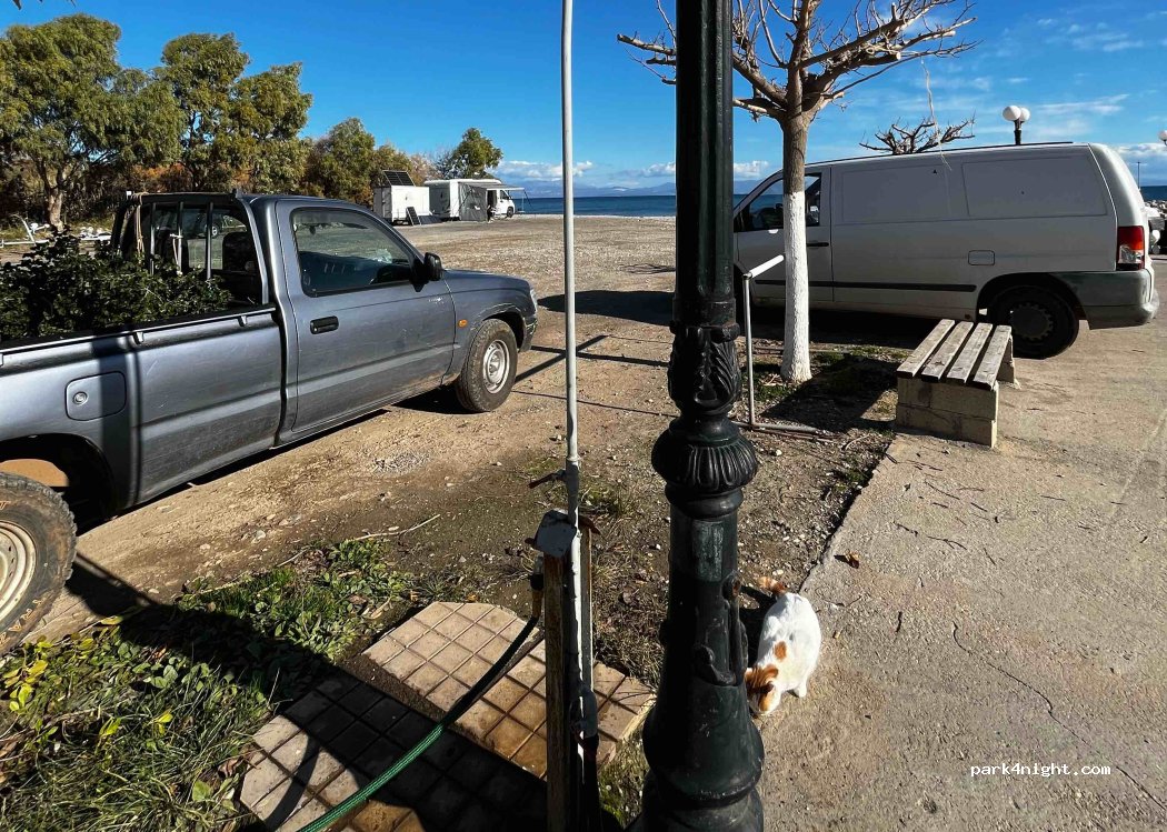 (220 01) Paralia Agiou Andrea - Unnamed Road — foto 3