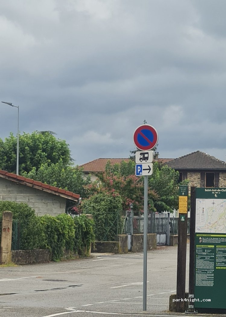(38680) Saint-Just-de-Claix - 25 Le Village — foto 3