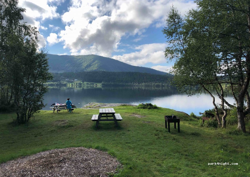 (6160) Hovdebygda - 259 Ytrehovdevegen — foto