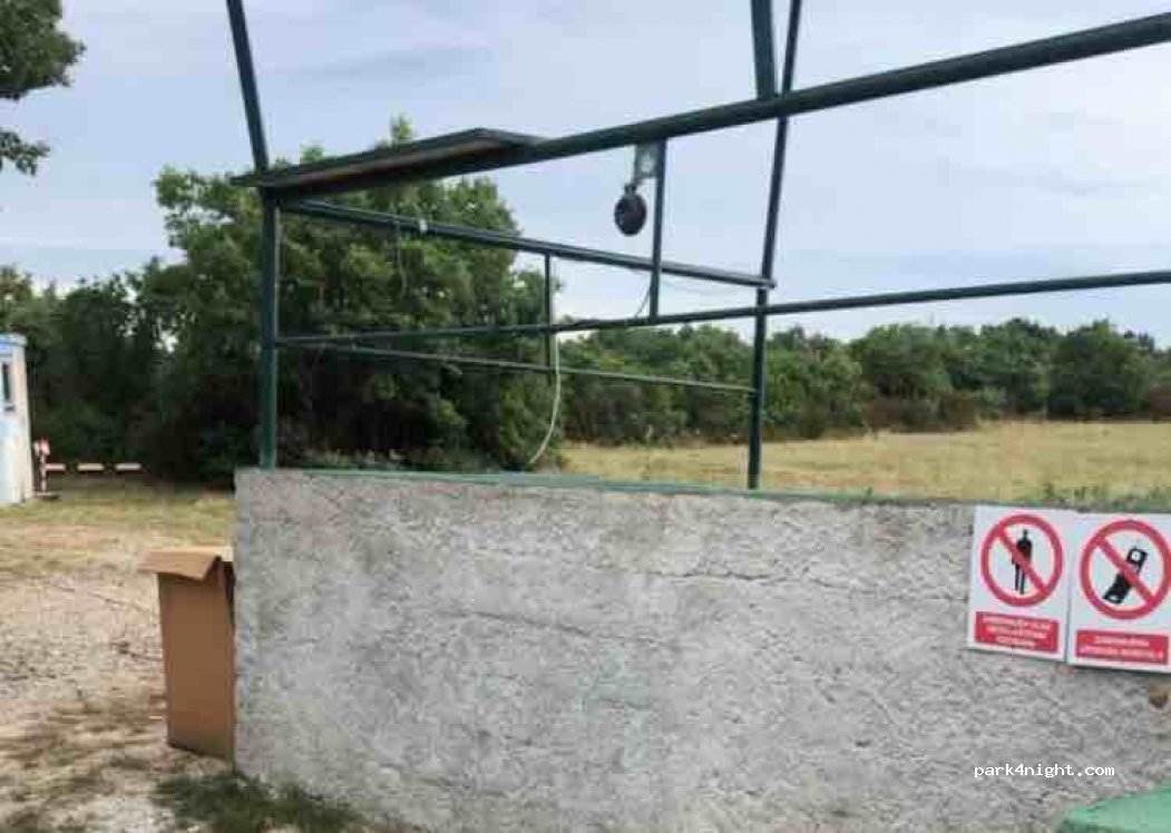 (52215) Gajana - Unnamed Road — foto 2