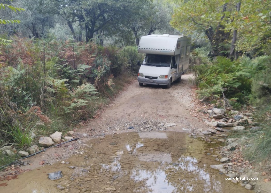 (370 02) Skiathos - Unnamed Road — foto 3