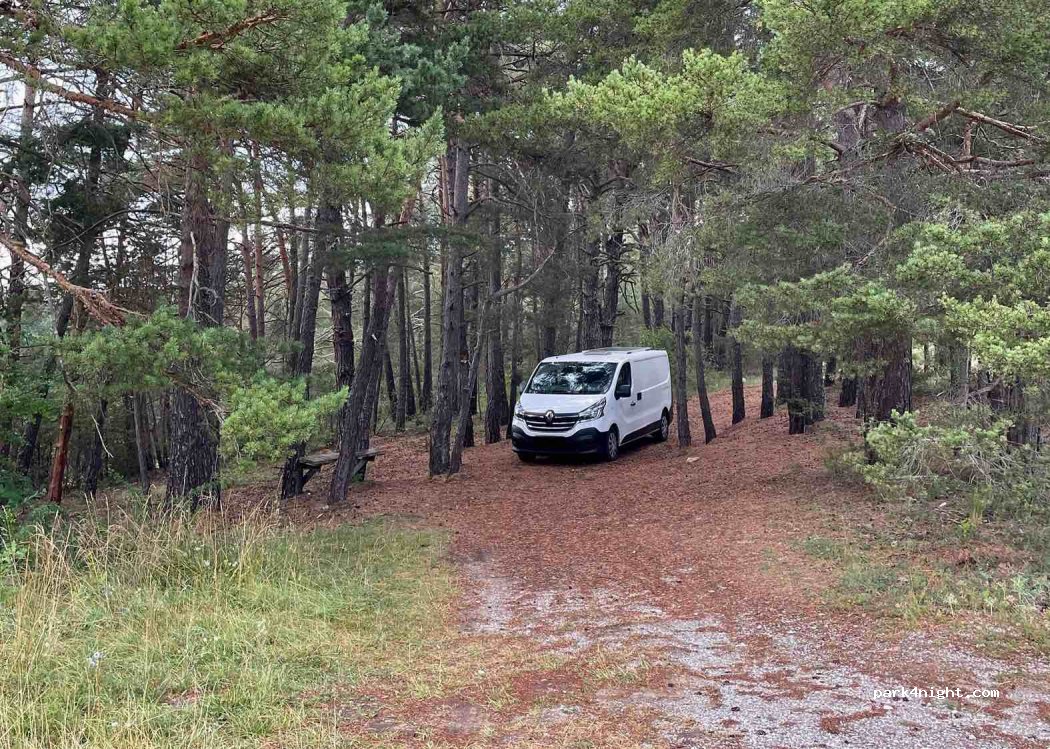 (04170) Vergons - Unnamed Road — foto 2