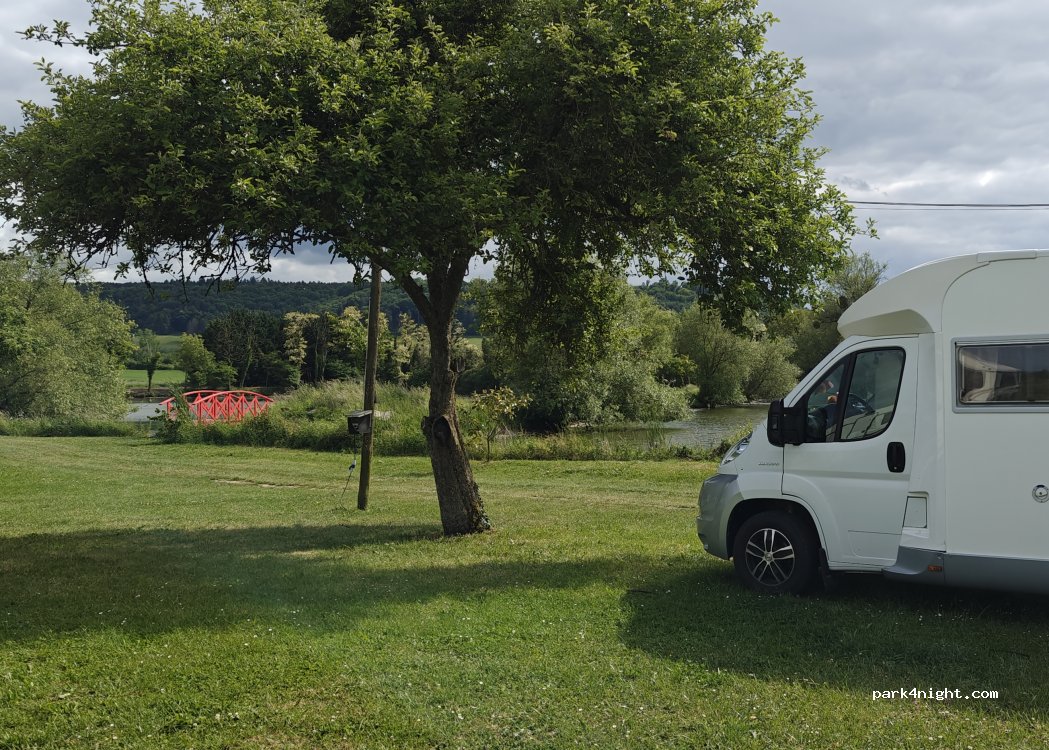 Camping Les Étangs de la Mandre — foto 5