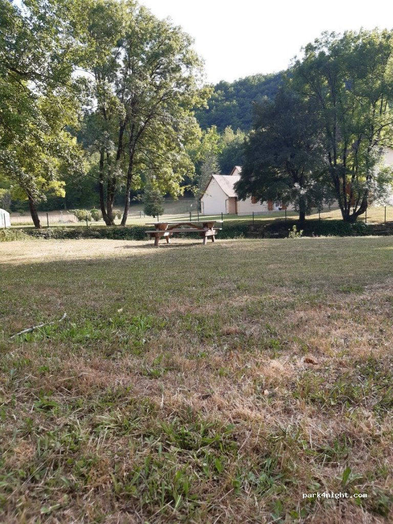 (24570) Condat-sur-Vézère - 20 Rue du Stade — foto 2