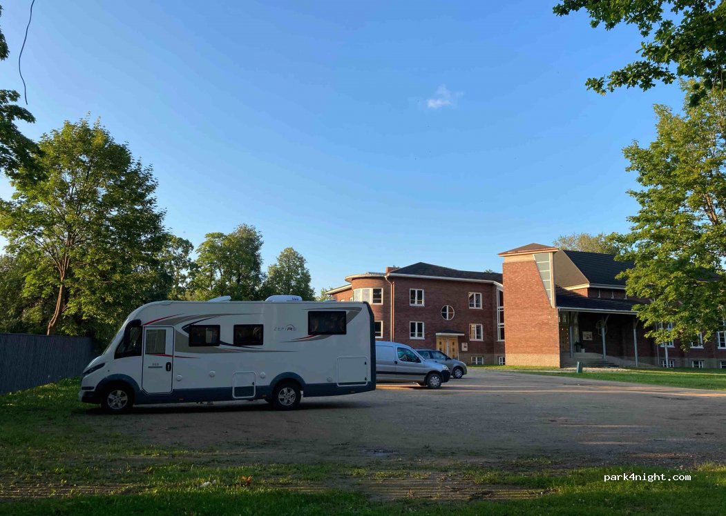 (71007) Viljandi - 9 Uus — foto