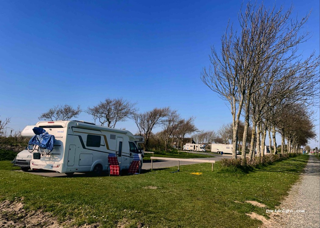 Wohnmobilstellplatz an der Nordseestraße - Parkplatz 2 — foto 3