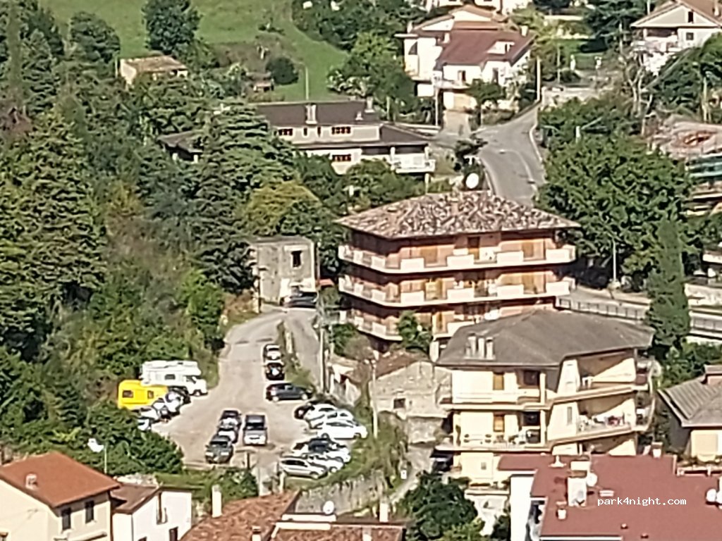 (04020) Itri - 13 Via B.P. D'Arezzo — foto