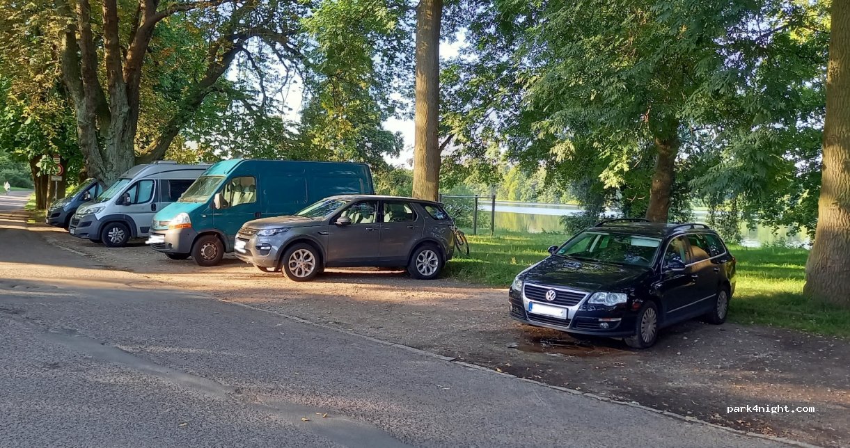 (19061) Schwerin - Parkweg 10A — foto