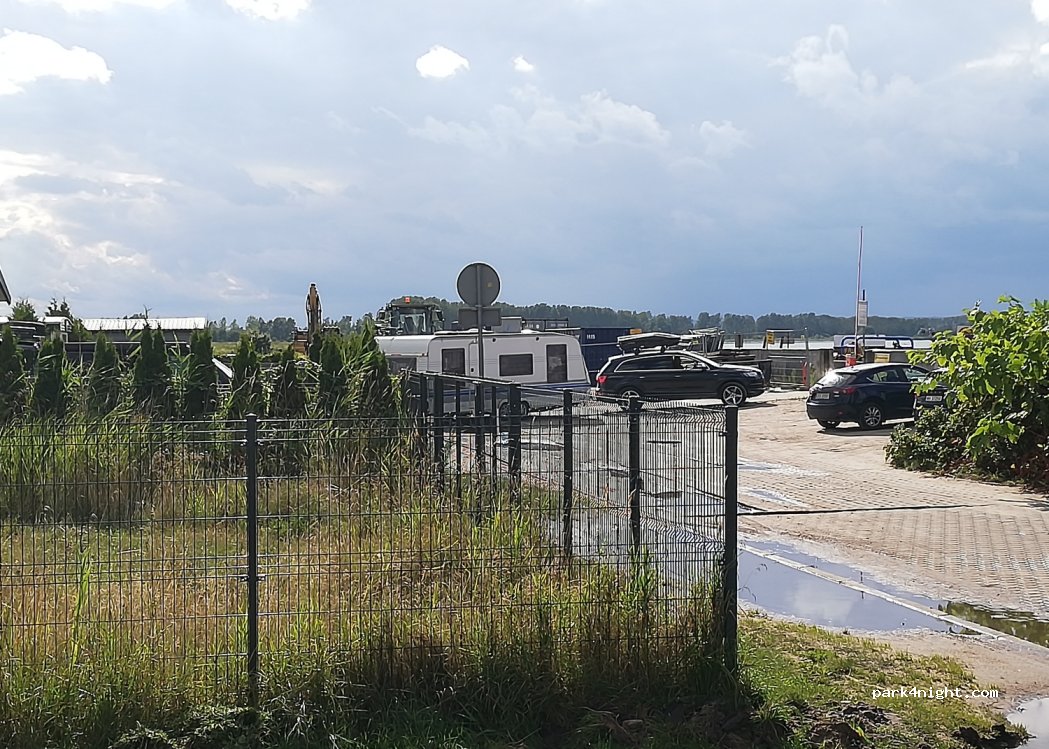 (81-198) Rewa - 28 Koralowa — foto 4