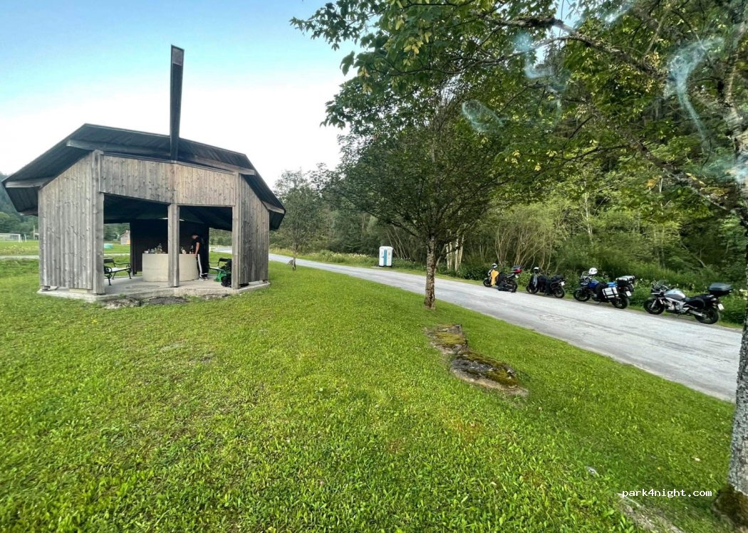 (8630) Halltal - Gutensteiner Straße — foto 2
