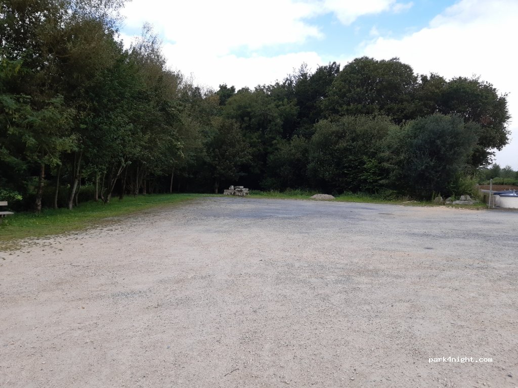 (29260) Saint-Meen - 8 Rue de la Mairie — foto
