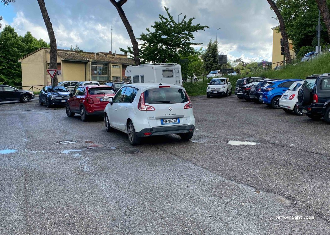 (53100) Siena - 32 Via Martiri Caserma Lamarmora — foto 4