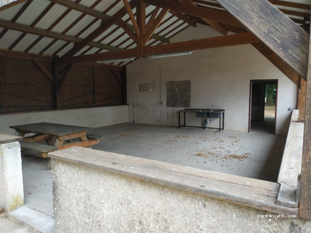 (86480) Rouillé - La Chetonnière — foto