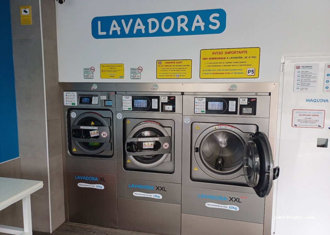 (15992) Boiro - 125 Rúa Principal — foto