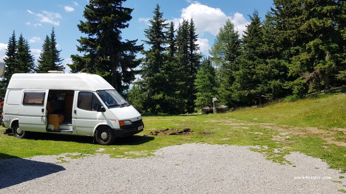 (9900) Patriasdorf - 20 Schloßberg — foto
