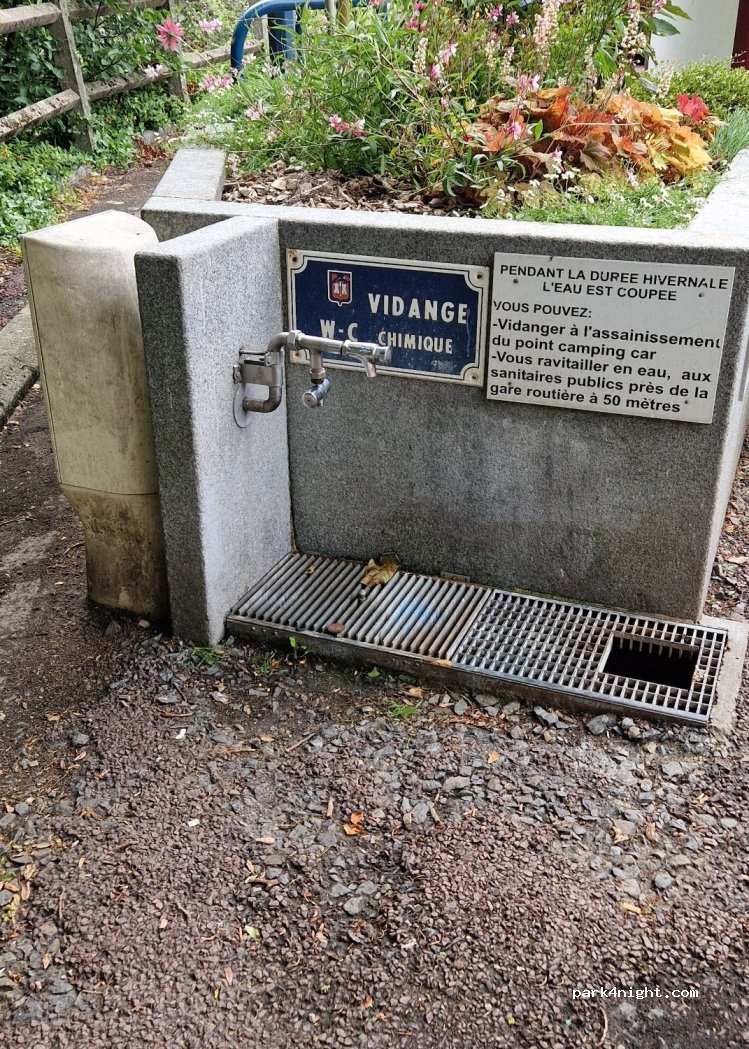 Aire de camping-car Vire-Normandie — foto 2