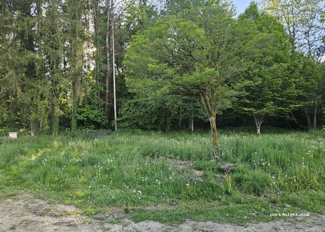 (52140) Val-de-Meuse - Derrière le Château — foto 5