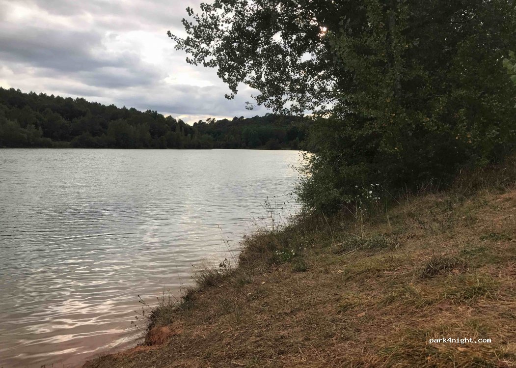 (47500) Cuzorn - Unnamed Road — foto