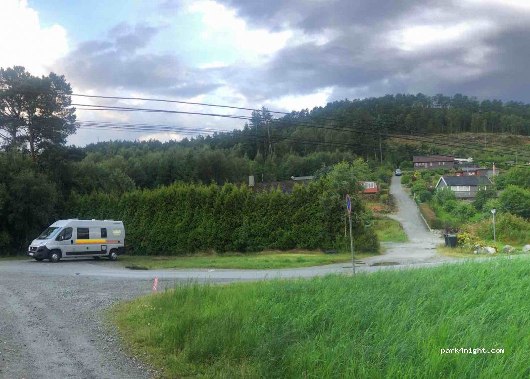 (4102) Idse - Unnamed road — foto